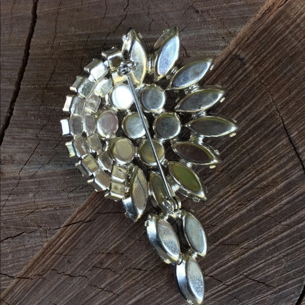 Vintage Black Rhinestone Brooch
